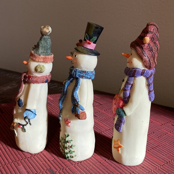 Three Adorable Holiday Snowmen - Picture 4 of 12